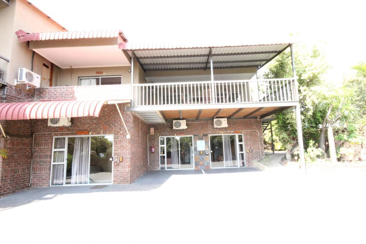 Ingwe Guesthouse Mbombela Exteriör bild